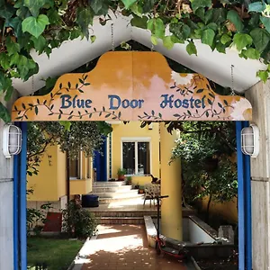  Hostel Blue Door Arnavutluk