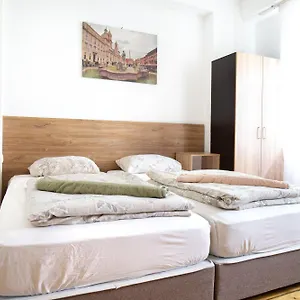 ** Konukevi En-suite Rooms: Novа In Center Bulgaristan